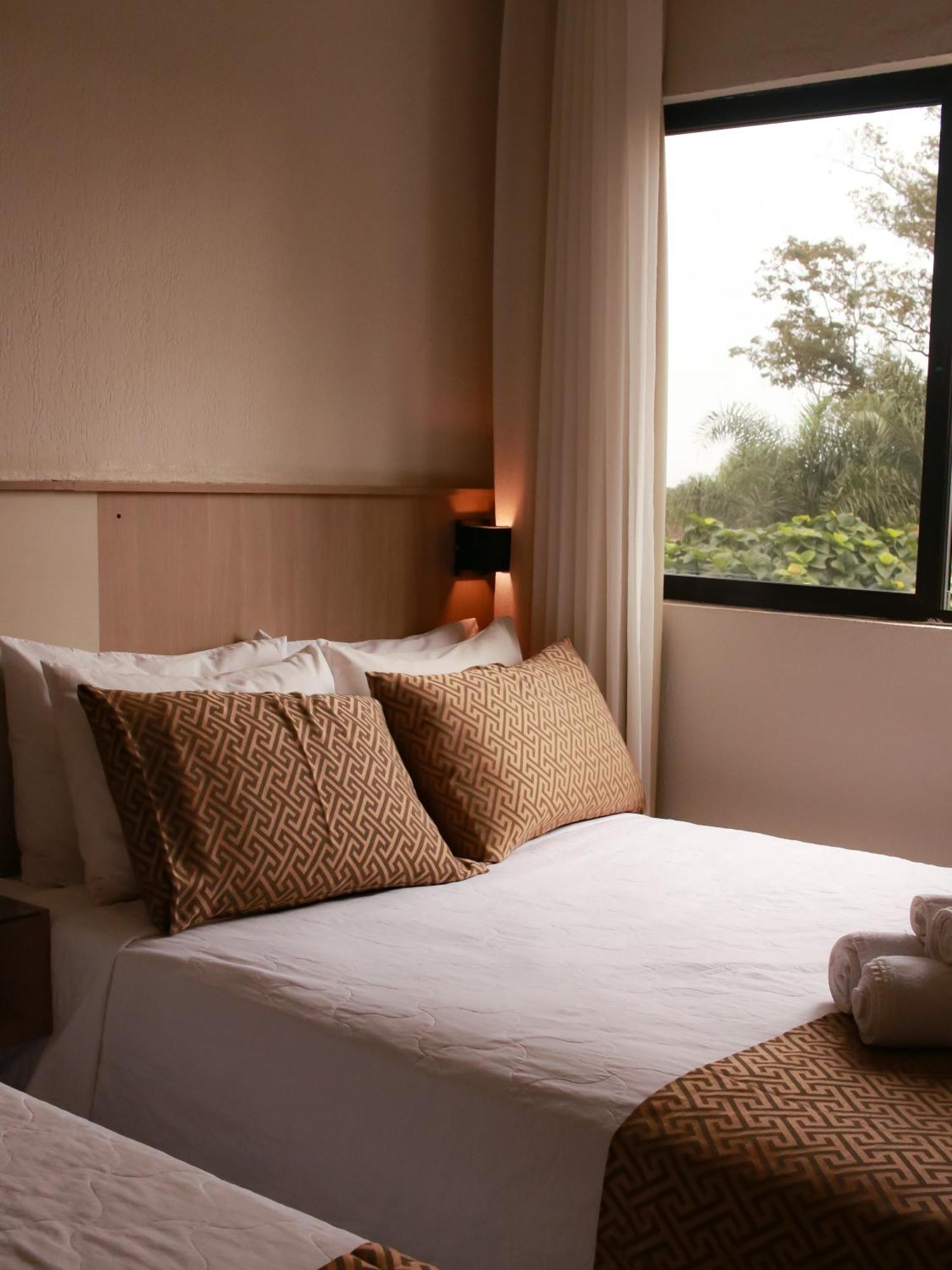 Iguassu Express Hotel Фос-ду-Игуасу Экстерьер фото